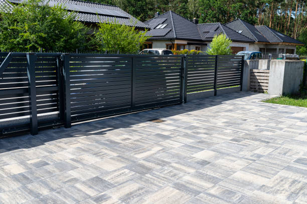 Best Driveway Paving Contractor  in Fort Walton Beach, FL